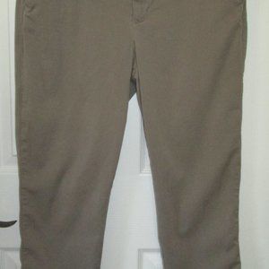 DEMOCRACY "MICHELLE" AB SOLUTION CAPRI STRAIGHT LEG PANT SIZE 14